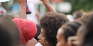 Co to znaczy woda kolońska?