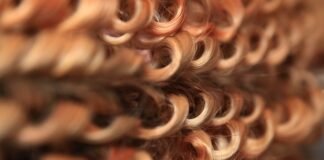 Jak zrobić sobie trwała w domu?