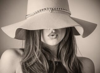 Jakie paznokcie są modne 2023?