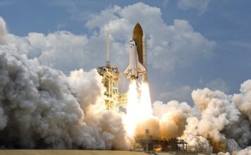 Jakiej firmy rakieta do tenisa?